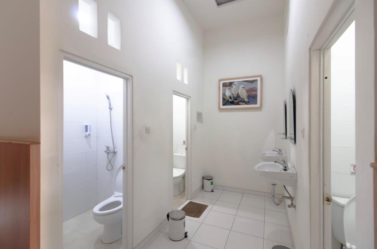 The Cabin Tugu Hostel يوغياكارتا المظهر الخارجي الصورة